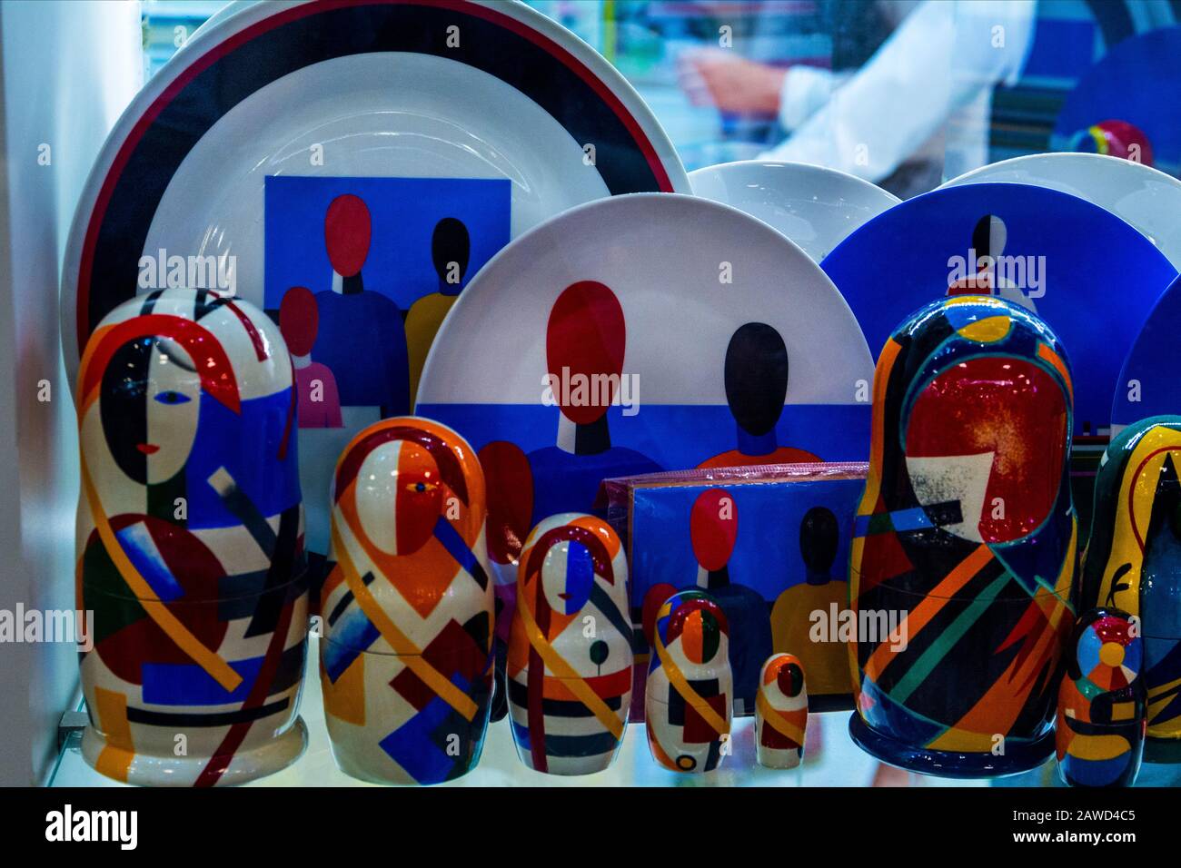 WHAT IS THE RUSSIAN WORD FOR NESTING DOLLS visual data 4