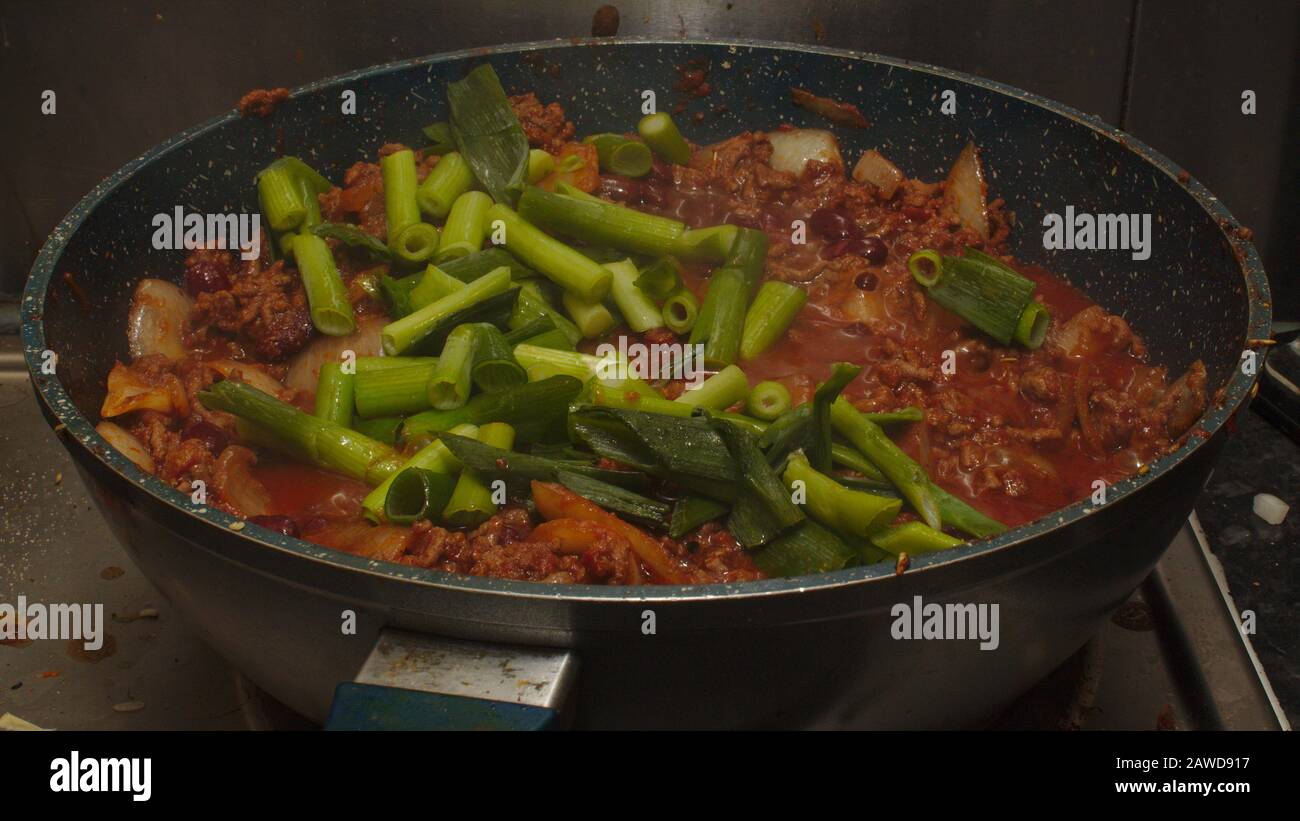 Beef mince cookng Stock Photo - Alamy