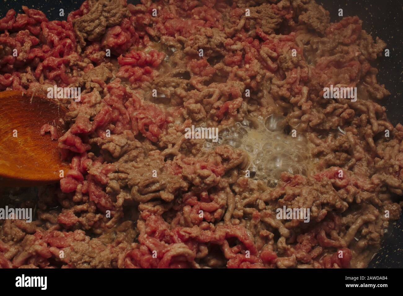 Beef mince cookng Stock Photo Alamy