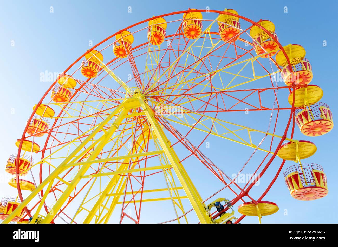 Travel ferris wheel hi-res stock photography and images - Alamy