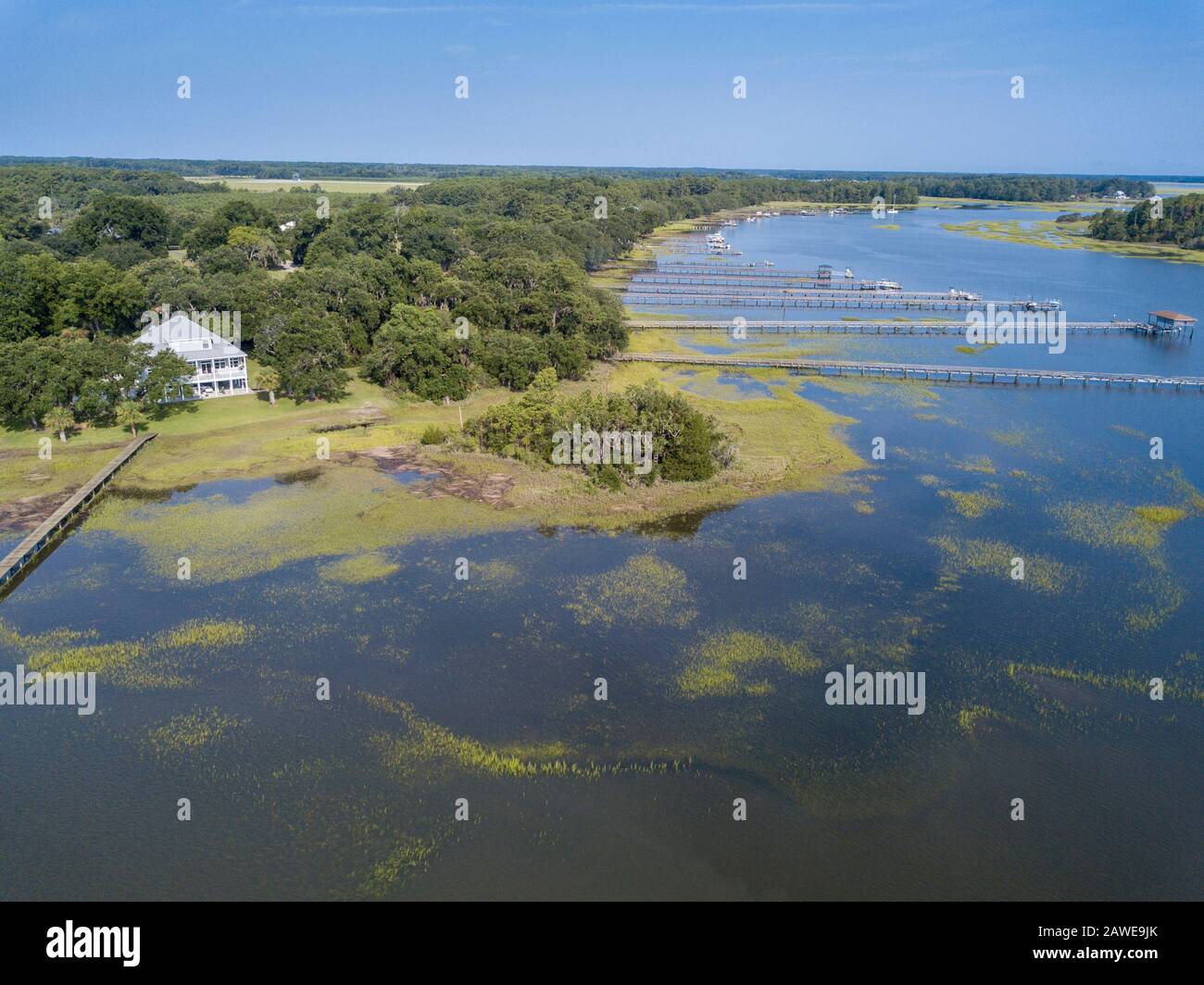 Aerial view of expensive homes along the water in South Carolina Stock