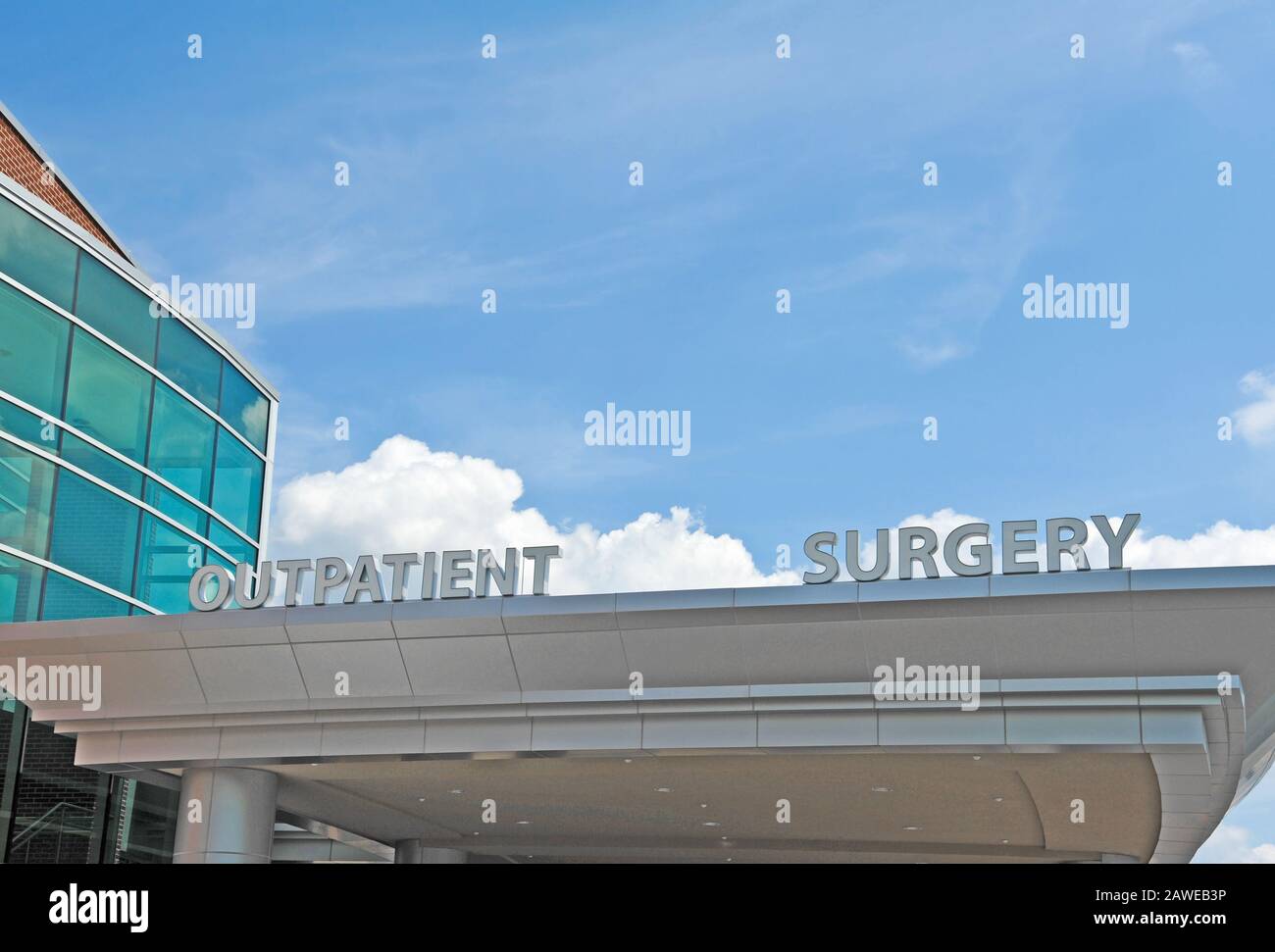 New Modern Hospital Outpatient Surgery Center Stock Photo Alamy