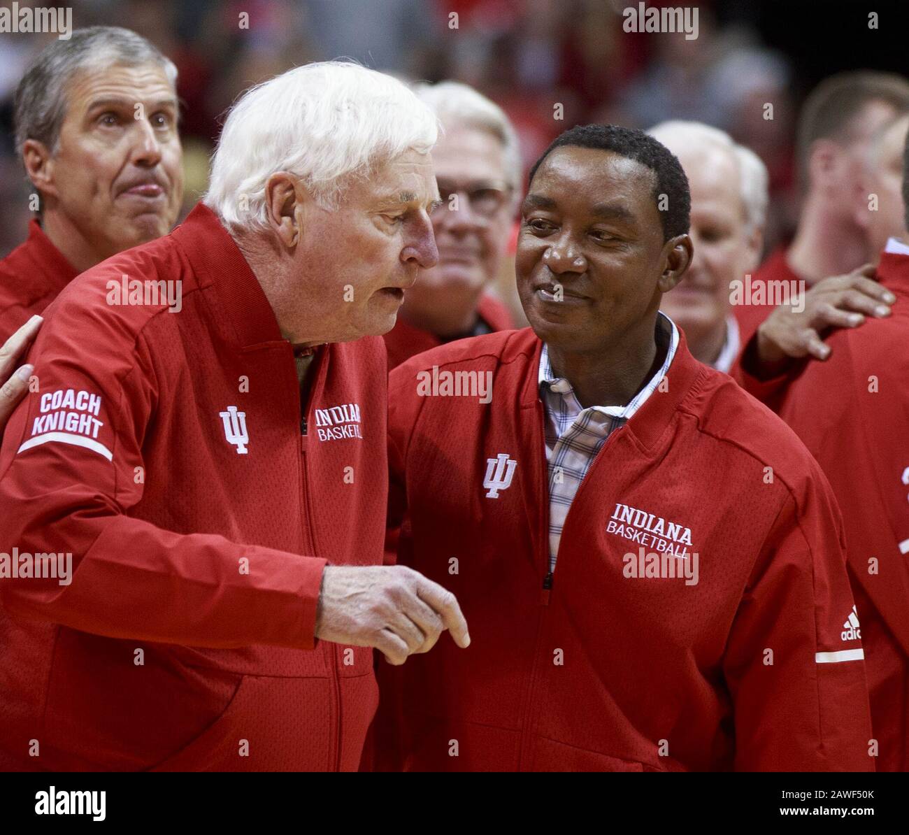 02082020 - Bloomington, Indiana, USA: Former Indiana University basketball player Isaiah Thomas, right, talks with his former coach, NCAA basketball coach Bob Knight, who took the Indiana Hoosiers to three NCAA national titles, returns to Assembly Hall, Saturday, February 8, 2020 in Bloomington, Indiana. Isaiah Thomas played on the 1980 and 1981 teams and then played in the NBA for the Detroit Pistons. (Photo by Jeremy Hogan/The Bloomingtonian) Stock Photo