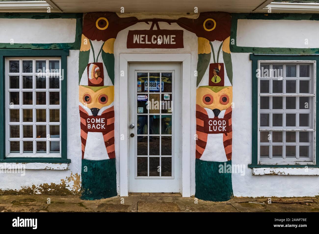Ed Galloway S Totem Pole Park Filled With Folk Art Totems With An American Indian Motif Along Route 66 Near Foyil Oklahoma Usa No Property Releas Stock Photo Alamy Ed Galloway S Totem Pole Park Filled With Folk Art Totems With An American Indian Motif Along Route 66 Near Foyil Oklahoma Usa No Property Releas Stock Photo Alamy