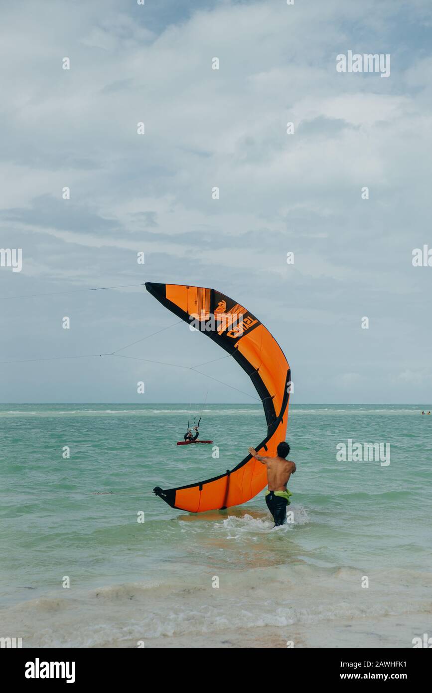 Kitesurfing mexico hires stock photography and images Alamy