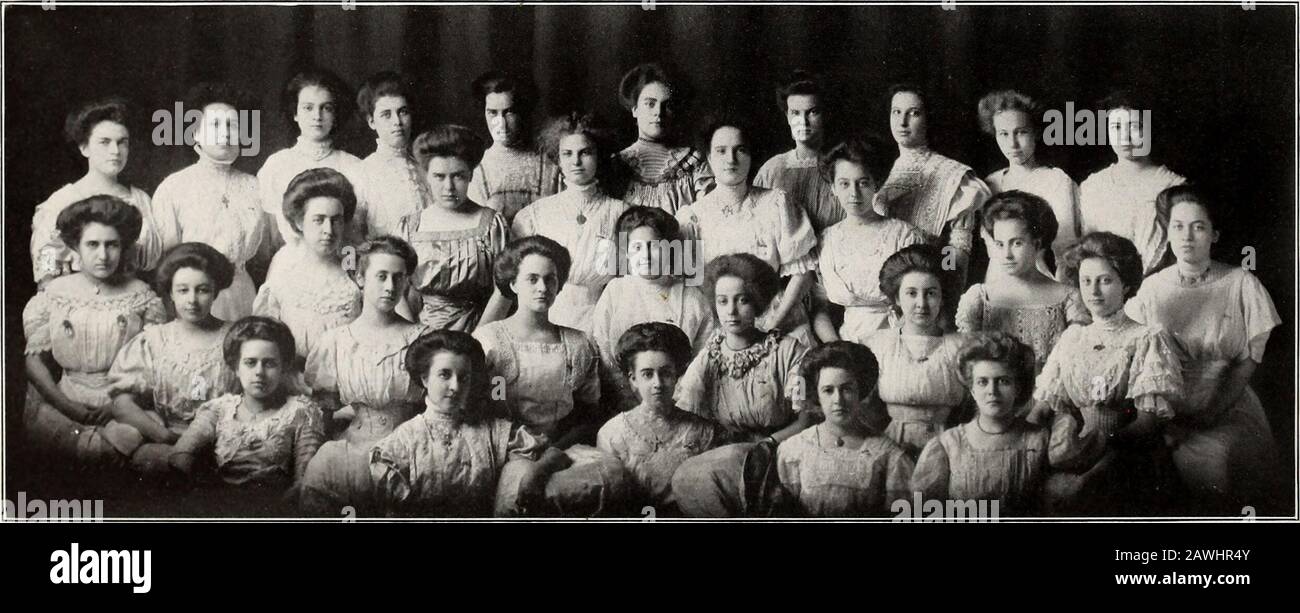 Arbutus . s. Laura McGooney Mrs. T. J. Clark Elizabeth M. Hunter Seniors Juniors Ruth KeltnerHilda PalmerGrace GableMaude CampFrances BrayHelen RyorsBess Van Valzah Anna MegeeGrace CromerMay KempLois Perring- SORORES IN URBE. Mrs. W. P. DillMrs. Leonard ToddMiss Mary Johnson.Miss Carrie SlocombeMiss Oneta AllenMrs. L. S. DavisMrs. Samuel WylieMrs. C. J. SembowerMrs. G. H. StempelMrs. H. T. StephensonMrs. Oscar Cravens Active Chapter CHARTER MEMBERS Minnie Hannaman Sophomores Jean PickenArlene PlunkettHelen FitchKatherine CroanGrace BrayBessie StewartHazel HendrixJean Isley 79 Mrs. R. W. Miers Stock Photo