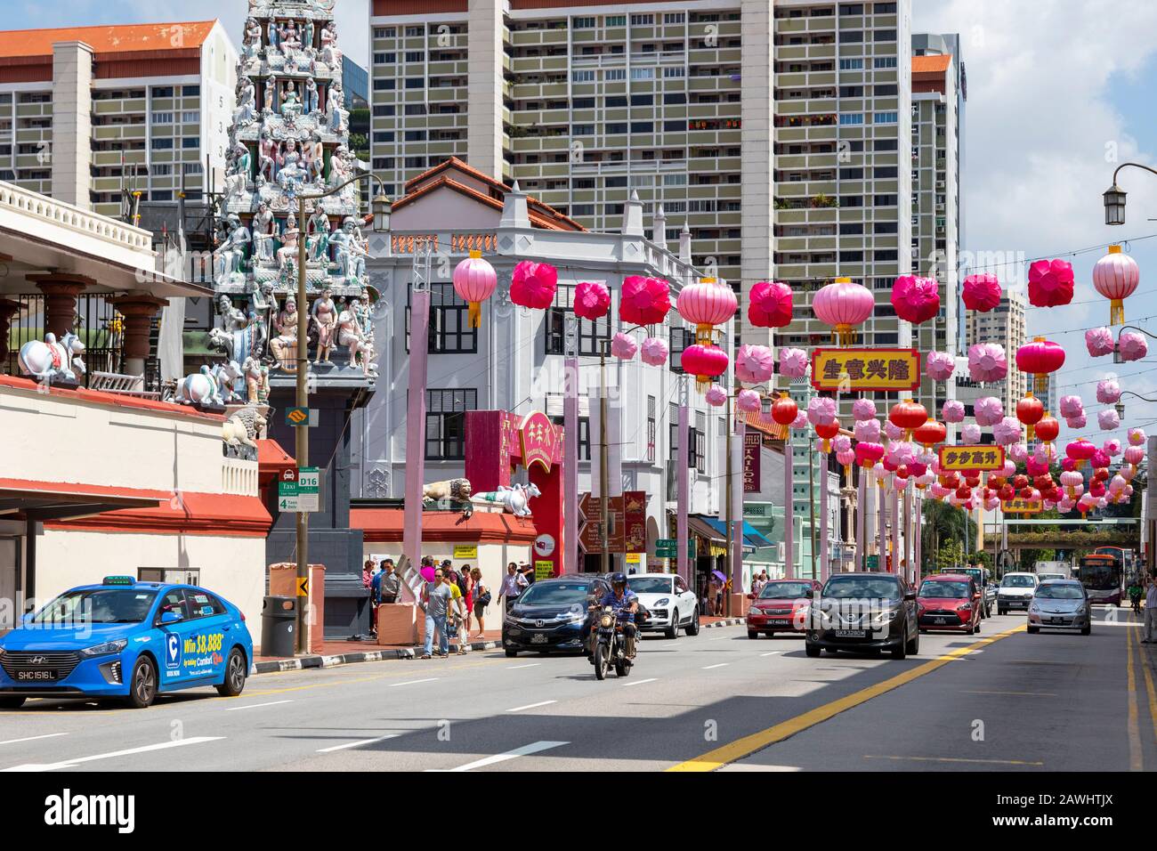 South Bridge Road, Chinatown, Singapore decorated with coloured lanterns to celebrate the Chinese New Year, Singapore, Asia Stock Photo