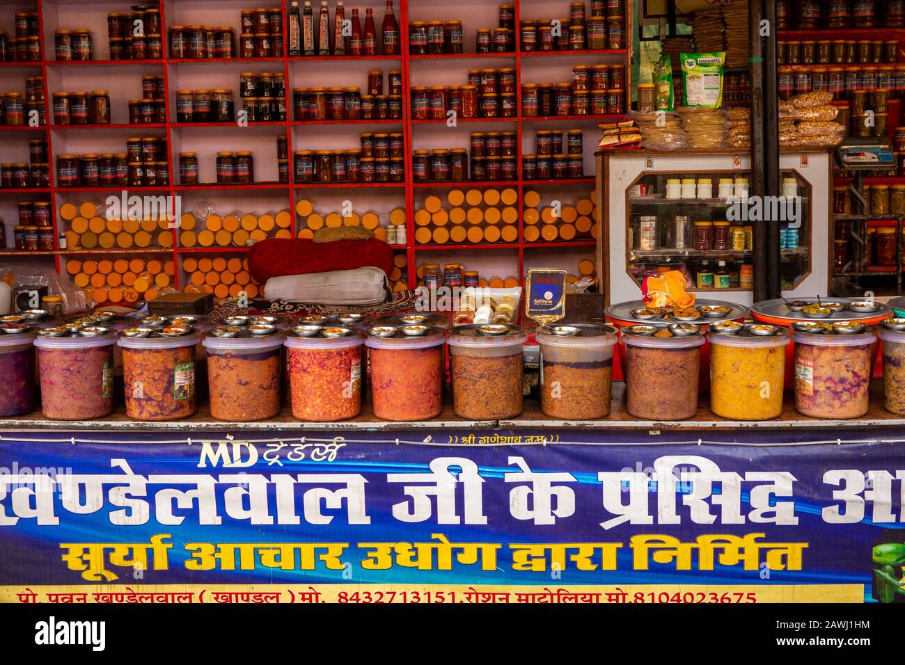 India, Rajasthan, Shekhawati, Udaipurwati, Adaval Valley, Lohargal village, stall selling pickles to pilgrims Stock Photo