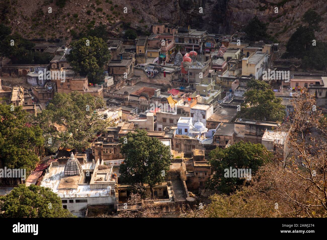 India, Rajasthan, Shekhawati, Udaipurwati, Adaval Valley, Lohargal village, elevated view from Makleth Baba Vishnu Sun Temple Stock Photo