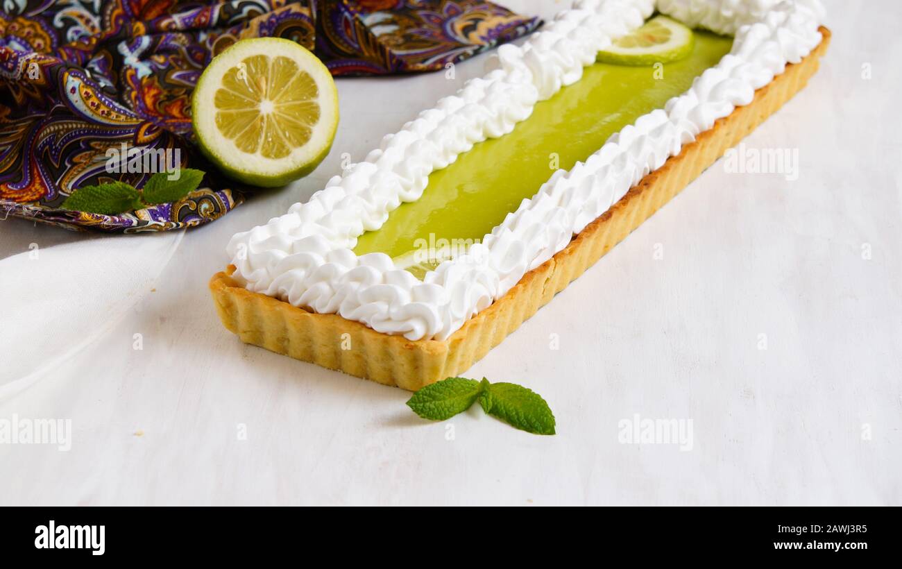 lime and lemon tart Stock Photo Alamy