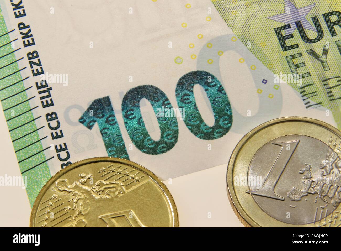 100 euro banknote detail hi-res stock photography and images - Alamy