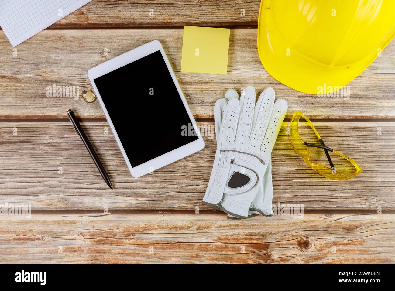 Standard construction safety equipment hi-res stock photography and ...