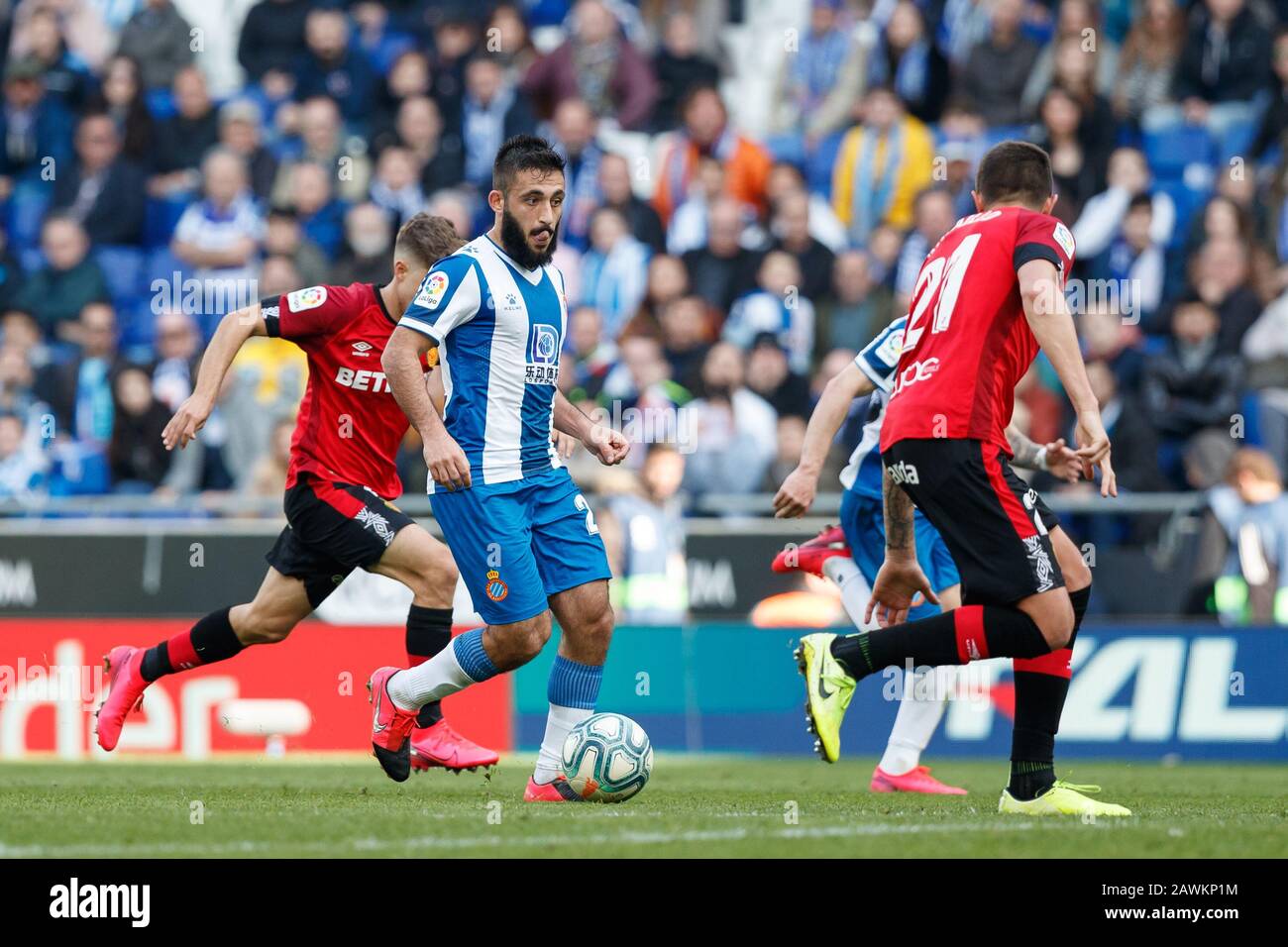Cornella Del Llobregat, Spain. 09th Feb, 2020. BARCELONA, SPAIN - FEBRUARY 09: Matias Vargas of RCD Espanyol in action during the Liga match between RCD Espanyol and FC Barcelona at RCD Stadium on February 09, 2020 in Barcelona, Spain. Credit: Dax Images/Alamy Live News Stock Photo