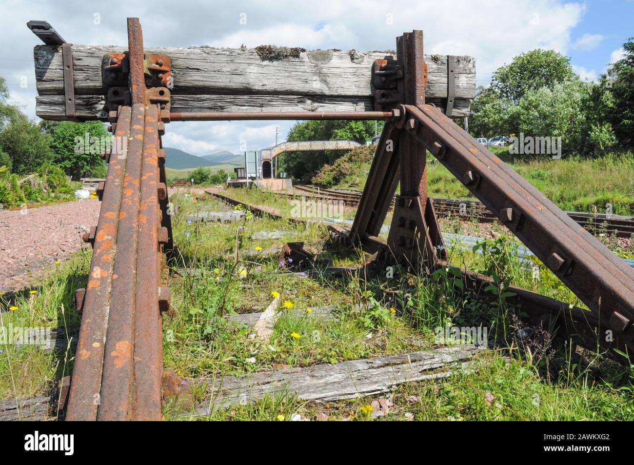 Disused buffer at end of old siding beside Rannoch station, Perthshire, Scotland, UK Stock Photo