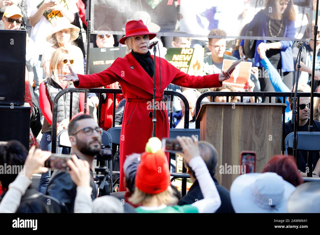 Jane Fonda at the Fire Drill Fridays rally versus the climate emergency