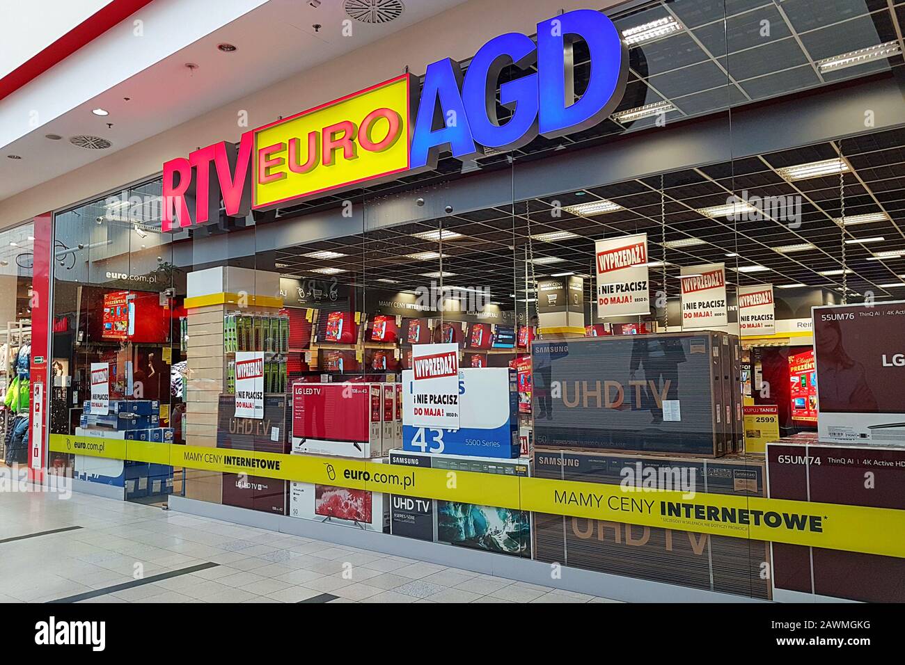Nowy Sacz, Poland - December 29, 2019: Exterior view of the RTV Euro AGD  store. RTV Euro AGD is a polish retail network offering consumer electronic  Stock Photo - Alamy