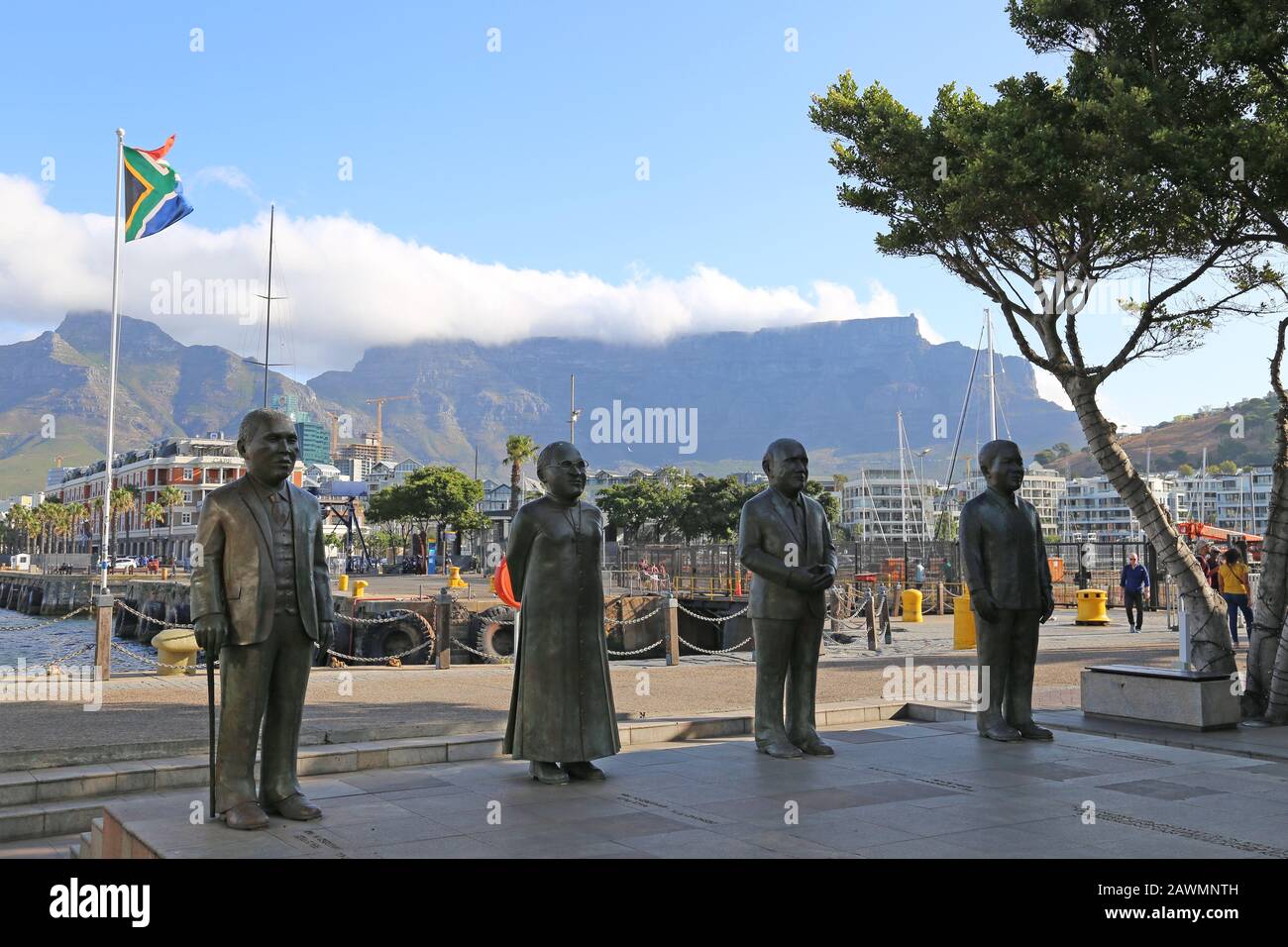Cape town waterfront statues hires stock photography and images Alamy