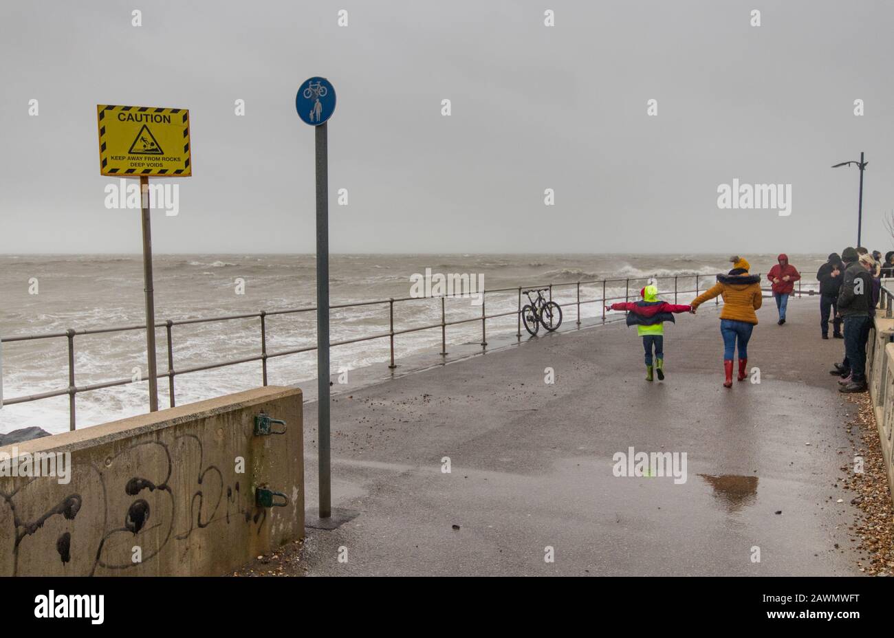 Storm ciara people hires stock photography and images Alamy