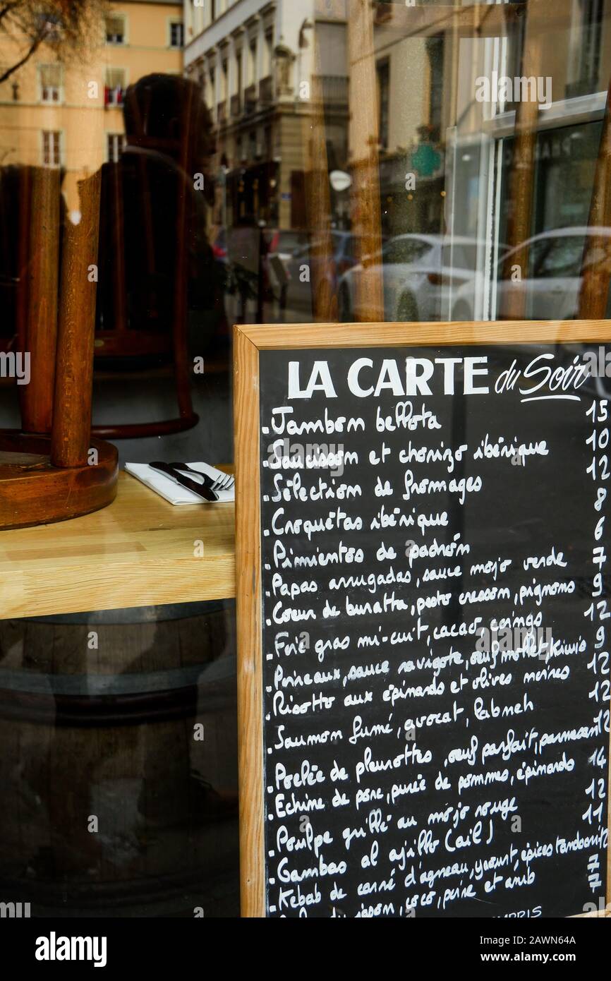 Wines bar, Lyon, France Stock Photo Alamy