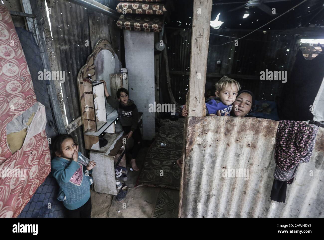 Gaza City, The Gaza Strip, Palestine. 9th Feb, 2020. A Palestinian ...