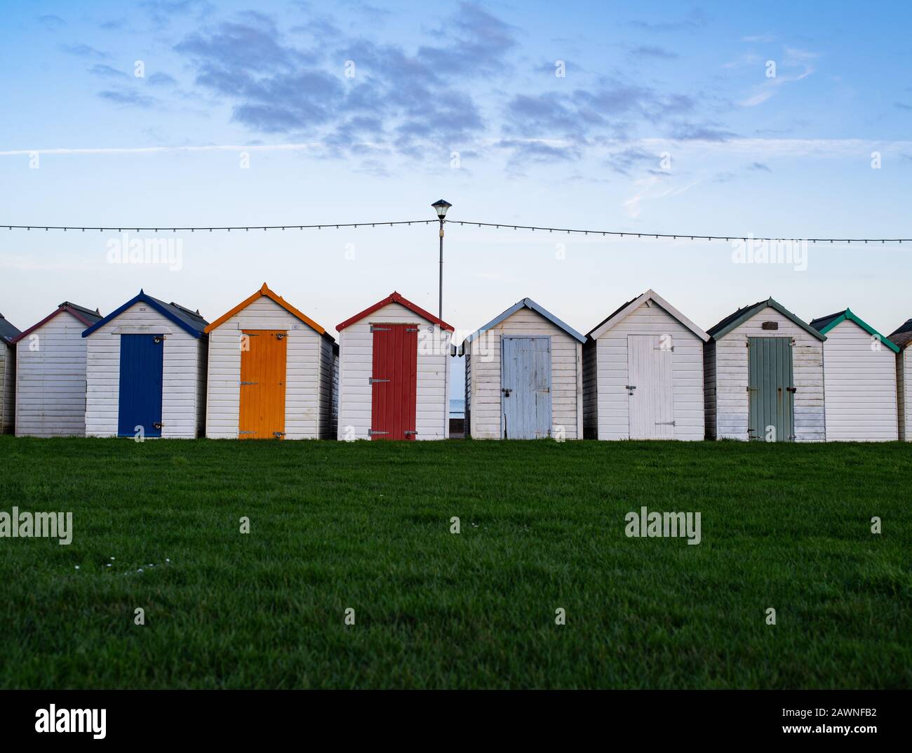 Green sheds hi-res stock photography and images - Alamy