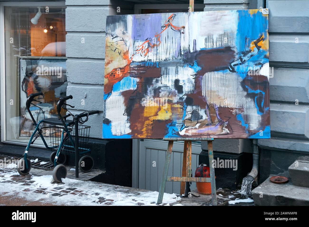 Abstract painting on a scaffold outside a small gallery in Rørholmsgade, Copenhagen, Denmark Stock Photo