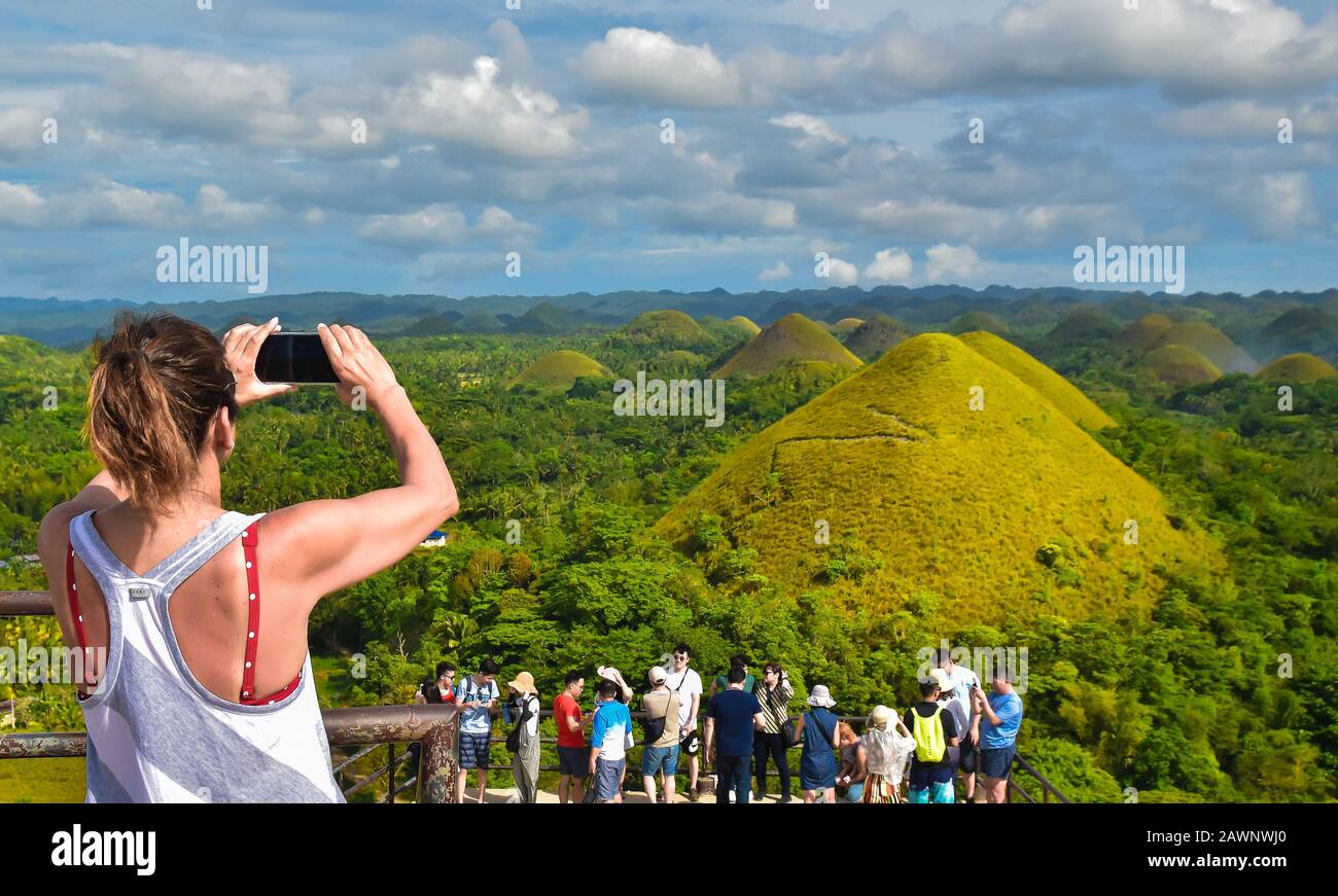 Bohol Chocolate Hills Stock Photo Alamy
