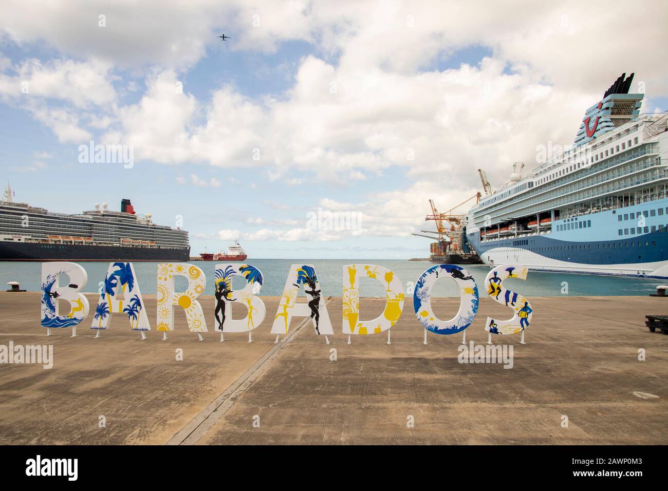 Bridgetown Barbados January 26 2020 Cruise Ships In Port Of Bridgetown Barbados With Welcome Sign Along Waterfront Stock Photo Alamy