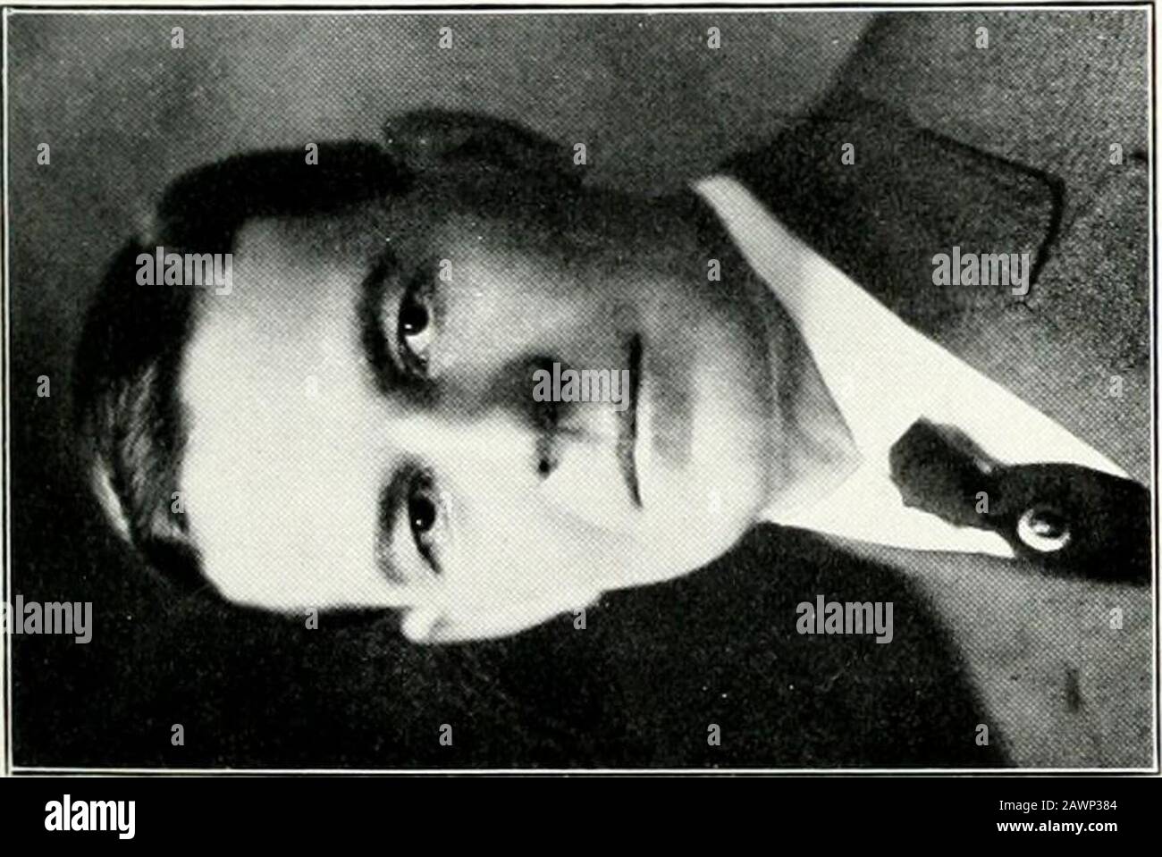 Press Reference Book Of Prominent Virginians Dedicated To The Fourth Estate 2 Lt W W Bo O W I R B3