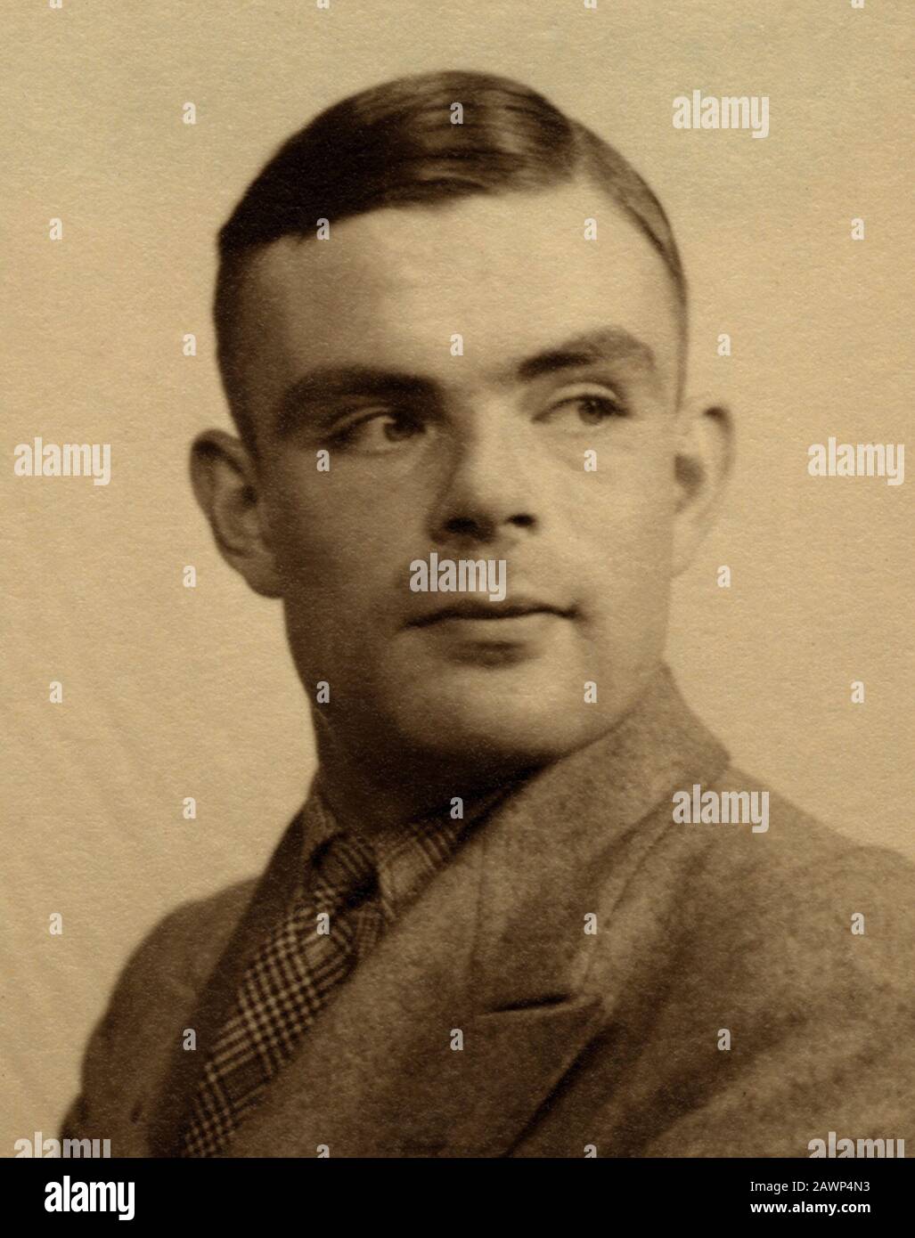 1935 ca , GREAT BRITAIN: The british scientist ALAN TURING ( 1912 - 1954 ),  was a British mathematician , logician, cryptanalyst , philosopher, compu Stock Photo