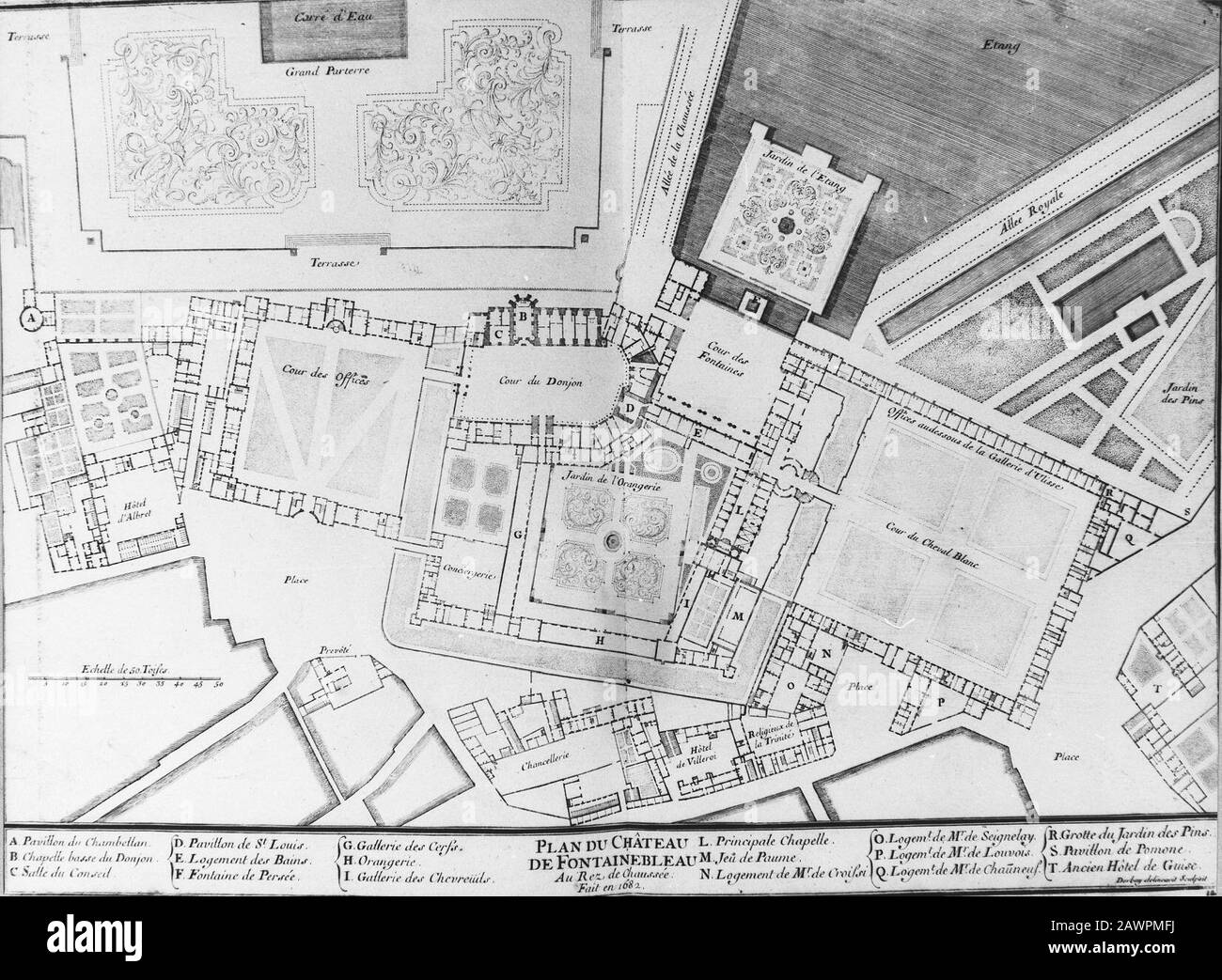 Ground plan castle fontainebleau hi-res stock photography and images - Alamy