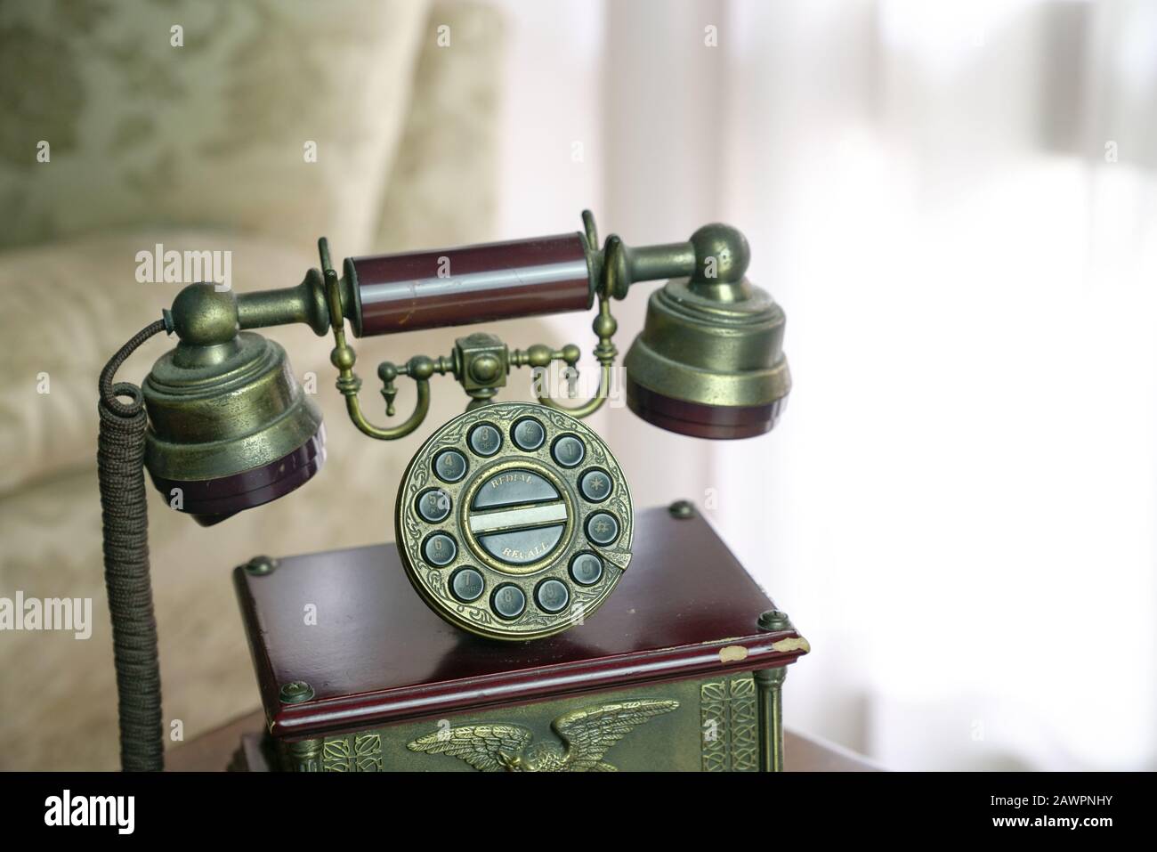 Phone mouthpiece hires stock photography and images Alamy