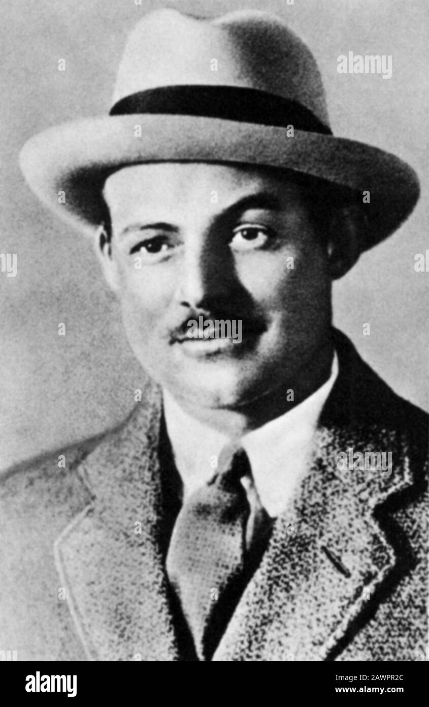 1920’s : The american writer ERNEST HEMINGWAY ( 1899 - 1961 ) in Paris