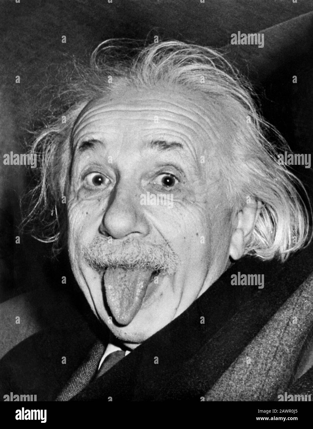 1951 , 18 march , BOSTON , USA  : The German-born Swiss Physicist  ALBERT EINSTEIN ( 1879 - 1955 ) , 1921 Nobel Prize winner . In this photo sticking Stock Photo