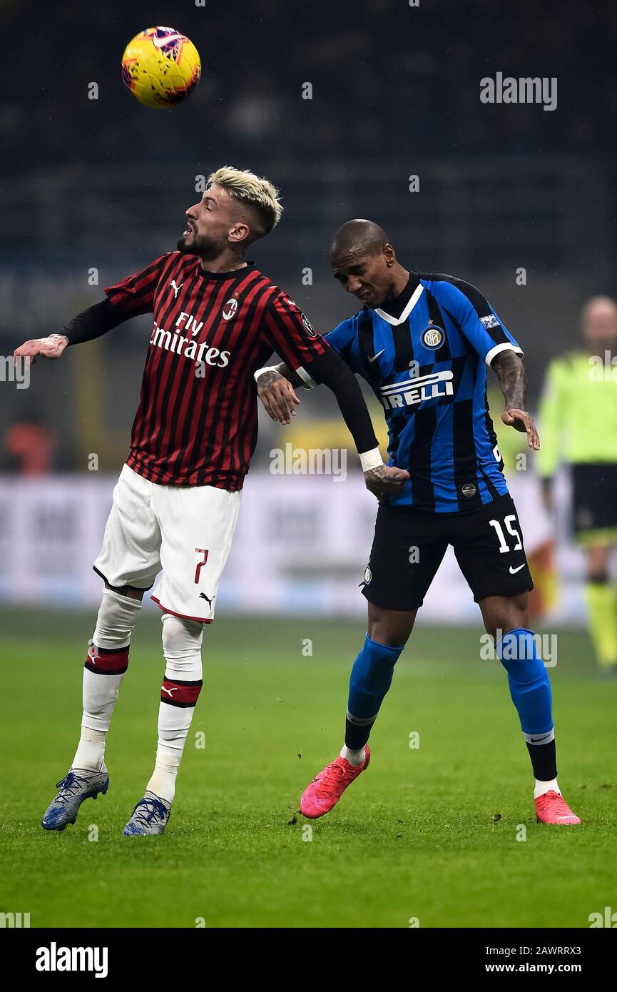 Milan, Italy - 09 February, 2020: Samuel Castillejo (L) of AC Milan competes for a header with Ashley Young of FC Internazionale during the Serie A football match between FC Internazionale and AC Milan. Credit: Nicolò Campo/Alamy Live News Stock Photo