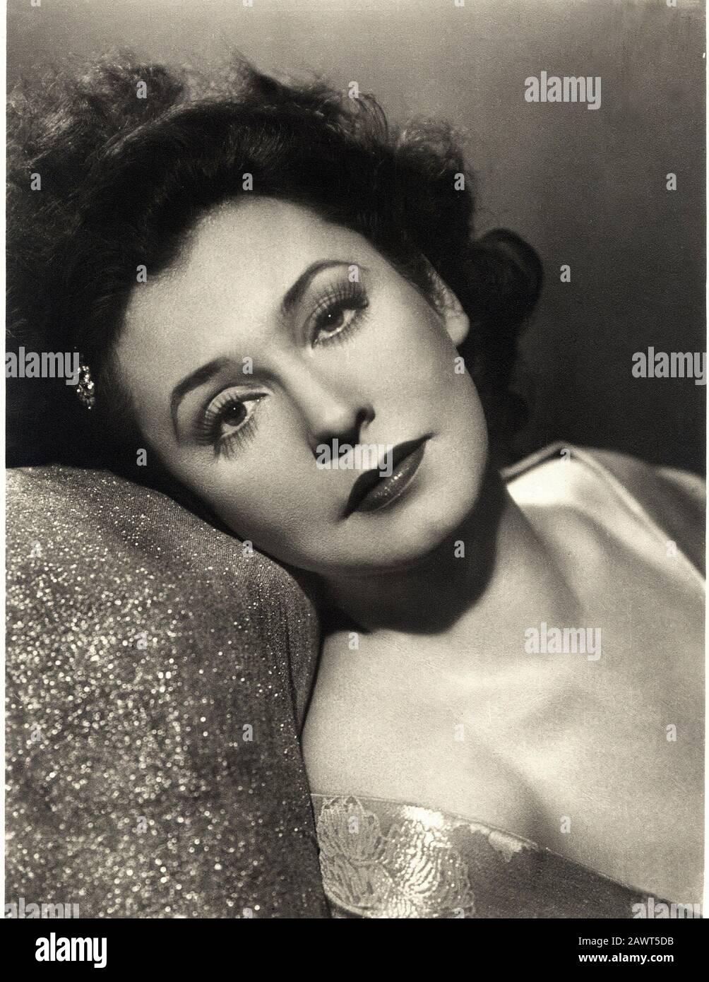 1936 c, GERMANY :  The  Nazi Diva german singer and movie actress  ZARAH LEANDER  ( born Zarah Stina Hedberg , 1907 - 1981 ) - MOVIE - CINEMA - CANTAN Stock Photo