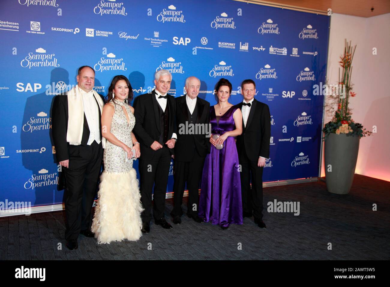 Dirk Hilbert mit Ehefrau Su Yeon Hilbert, Armin MuellerStahl , Hans