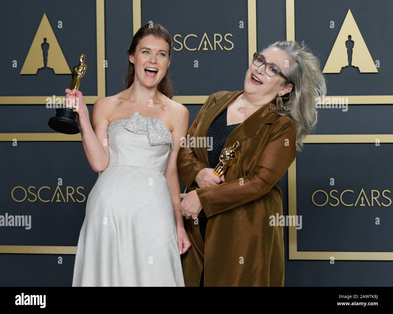 Los Angeles United States 09th Feb L R Elena Andreicheva And Carol Dysinger Winners Of Best Documentary Feature For Learning To Skateboard In A Warzone If You Re A Girl Appear Backstage With