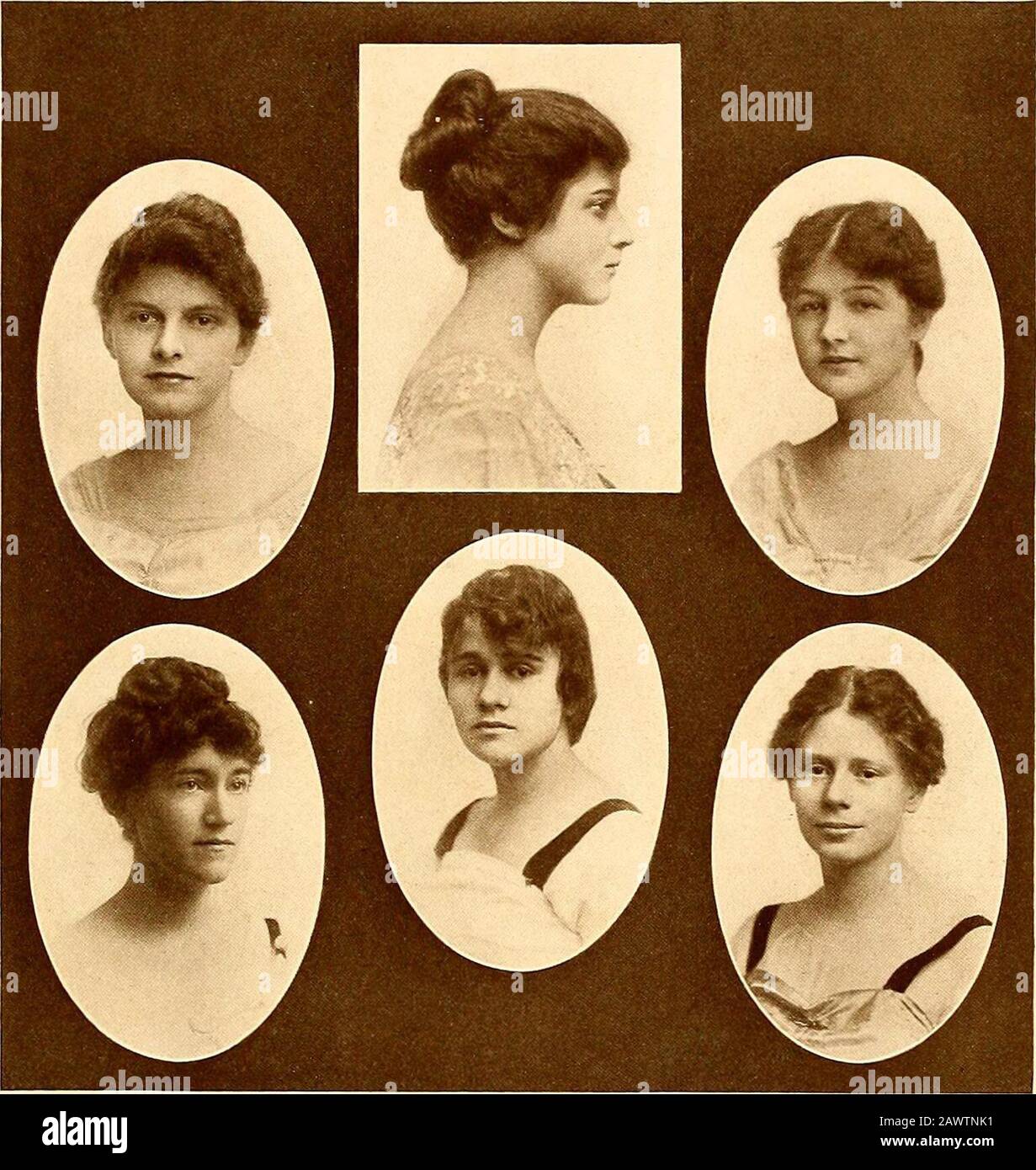 Silhouette (1916) . Eloise Gay Fannie Oliver Editor-in-Chief Local EditorClara Whips Emma Katherine Anderson Assistant Editor-in-Chief Art Editor Laura Cooper Julia Anderson Business Manager Assistant Art Editor Laurie Caldwell Miriam Reynodls Assistant Business Manager Editorial Scribe CLASS REPRESENTATIVES Margaret Watts Freshman Maymie Callawai- Sophomore Mary Eakes Junior Jeannette Victor Senior .SILl-TOI JF^n^g^F-. Aitrox^a ^taflf Louise WilsonEditor-in-Chief Olive HardwickAssistant Editor-in-Chief Elizabeth WilletBusiness Manager Anne KyleAssistant Business Manager Mary Spottswood PayneE Stock Photo