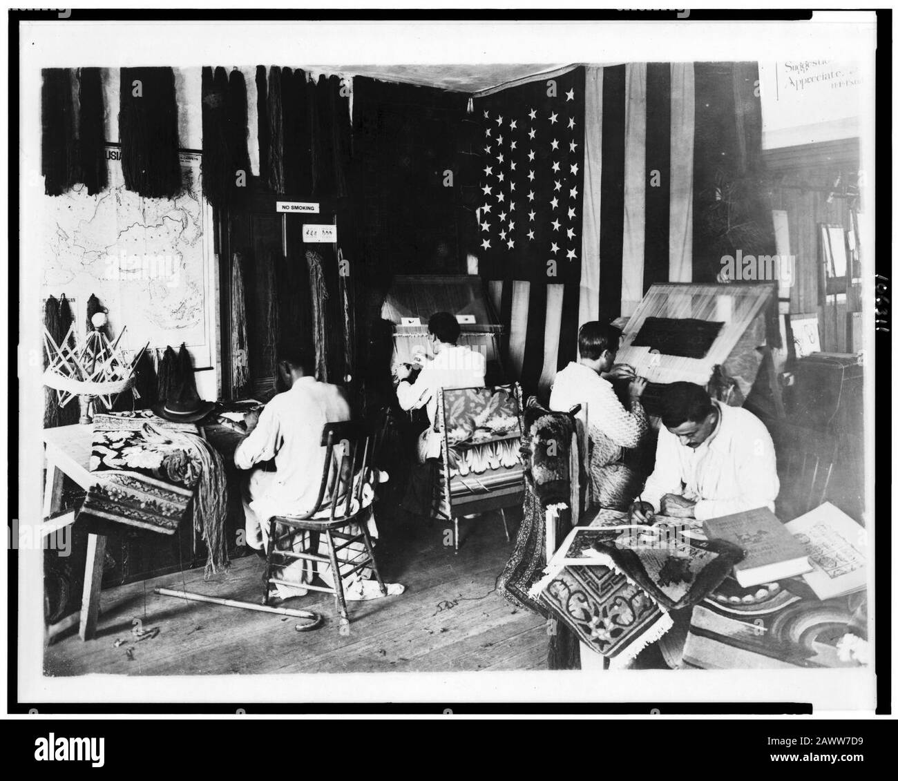 Four disabled veterans working in reconstruction section, Walter Reed