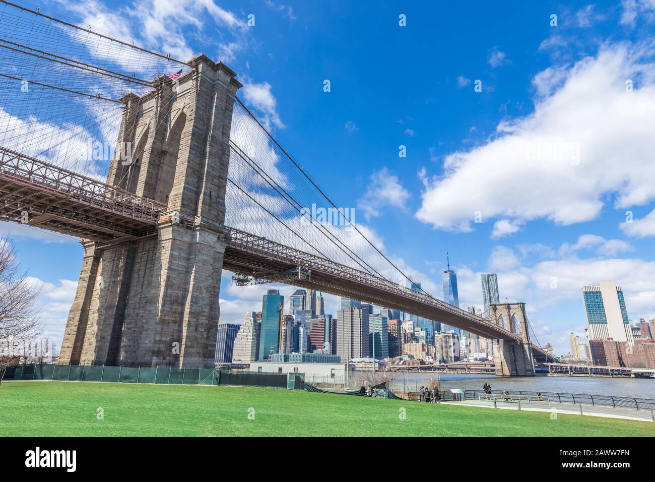Brooklyn bridge winter hi-res stock photography and images - Alamy