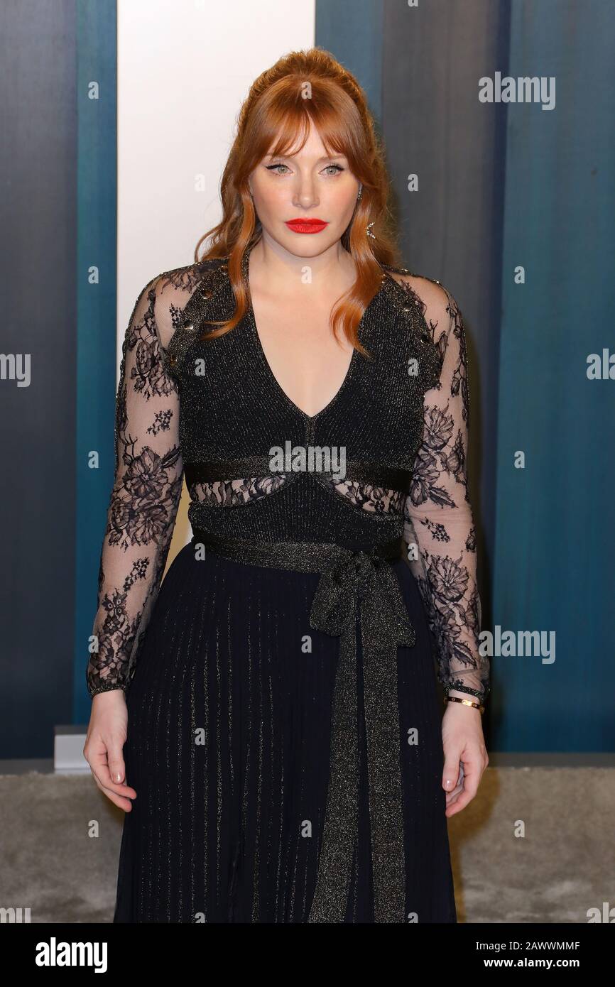 Bryce Dallas Howard at the 2020 Vanity Fair Oscar Party hosted by