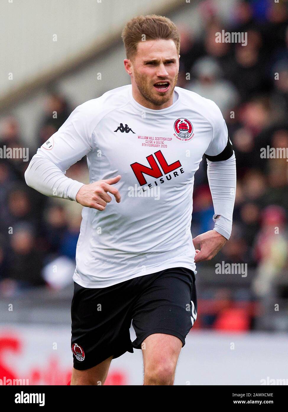 Clyde's David Goodwillie during the William Hill Scottish Cup fifth round match at Broadwood Stadium, Glasgow. Stock Photo