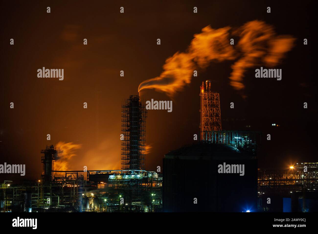 Fife Ethylene Plant at night, Cowdenbeath, Fife, Scotland Stock Photo