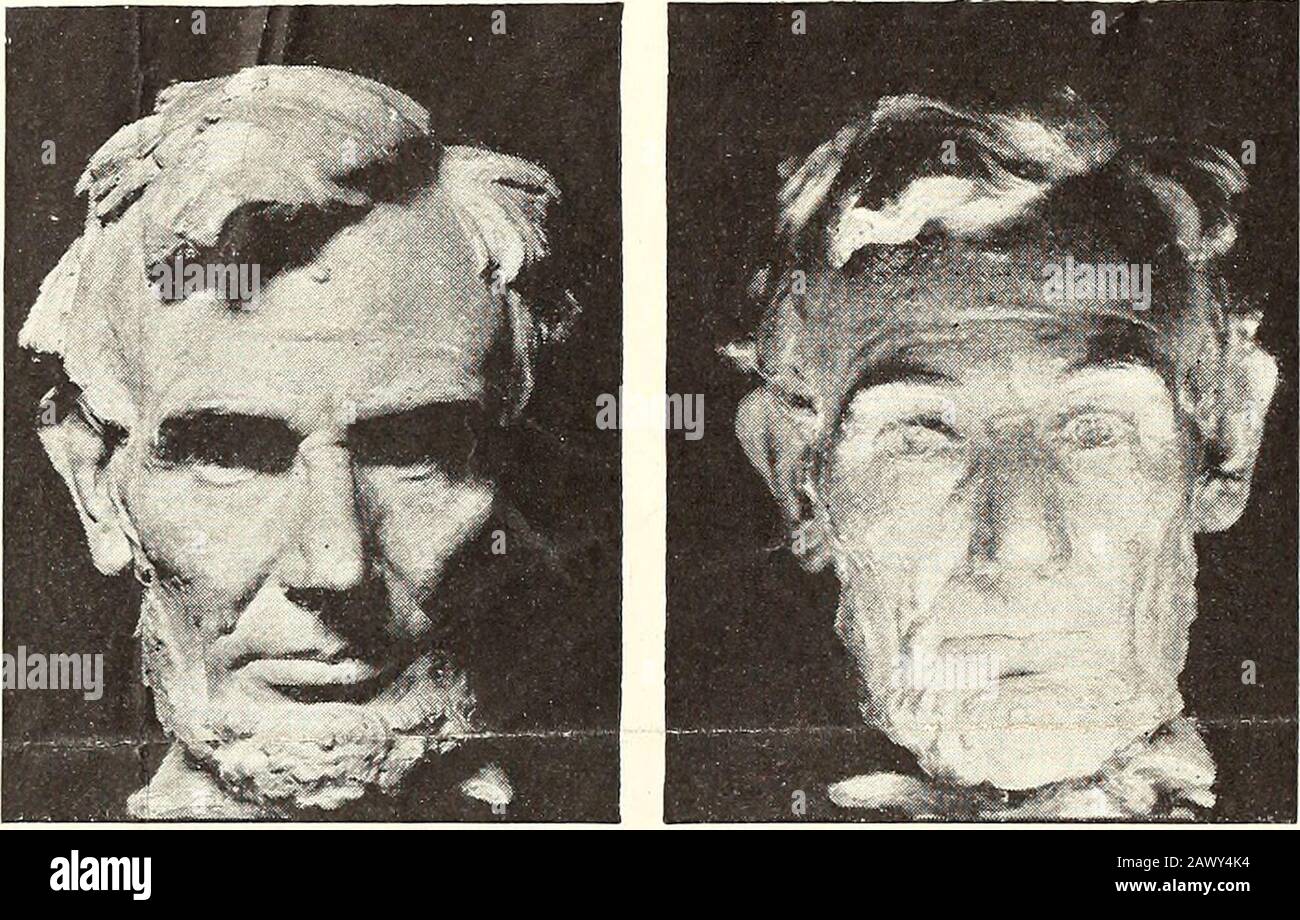 Statues of Abraham LincolnLincoln Memorial . Courtesy of Lighting Fixtures and Lighting (New