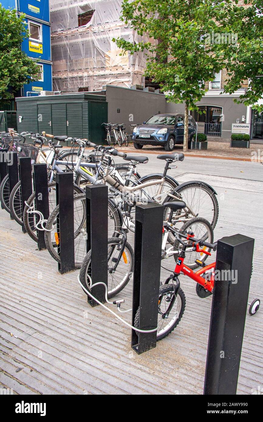 bicycles parking, Copenhagen Stock Photo Alamy