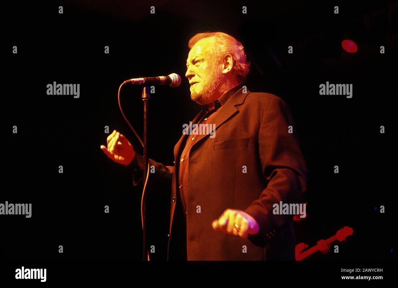 Joe Cocker on stage at the World On Line IPO party in Amsterdam NL 2000 Stock Photo