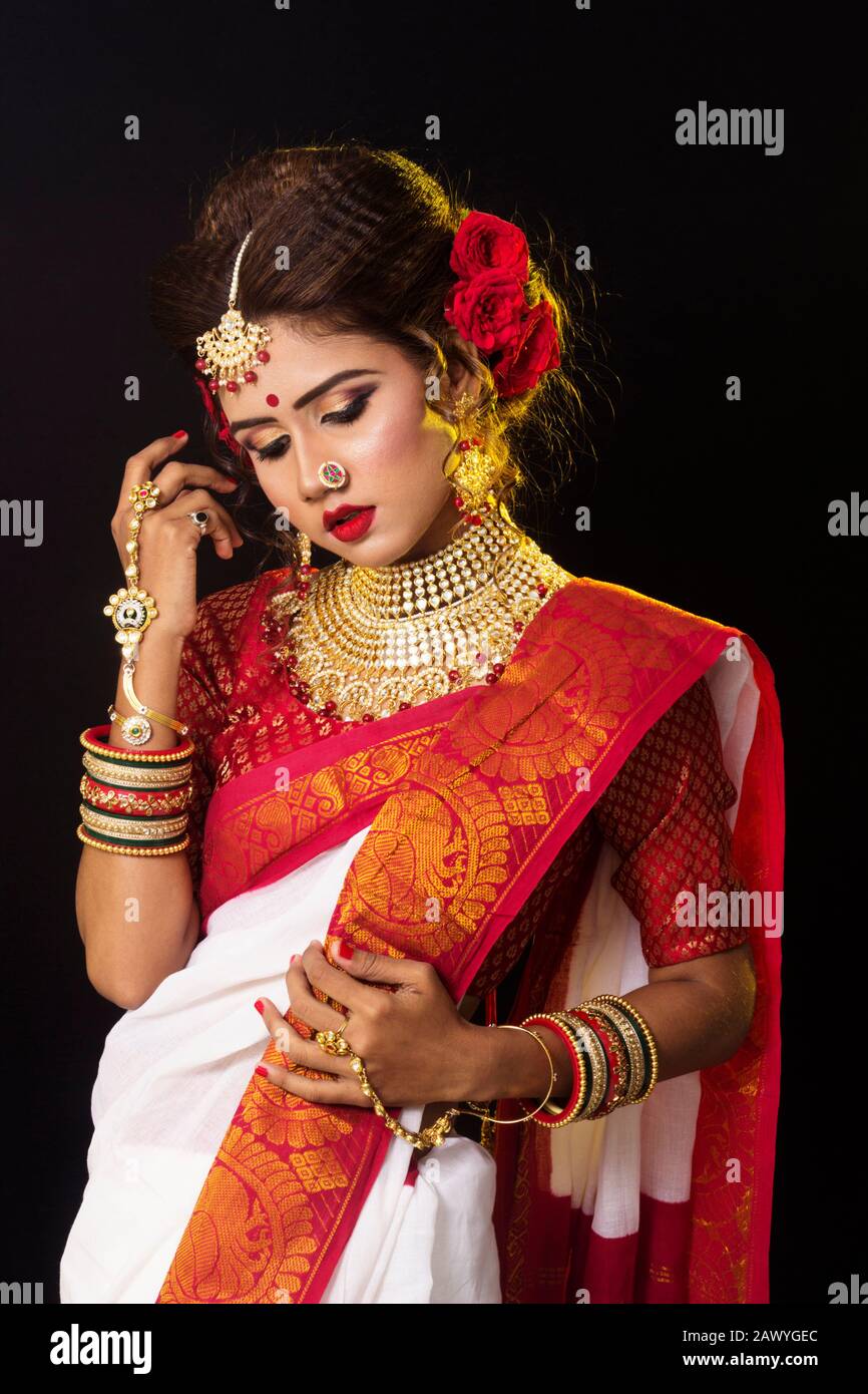 Indian wedding deals saree jewellery