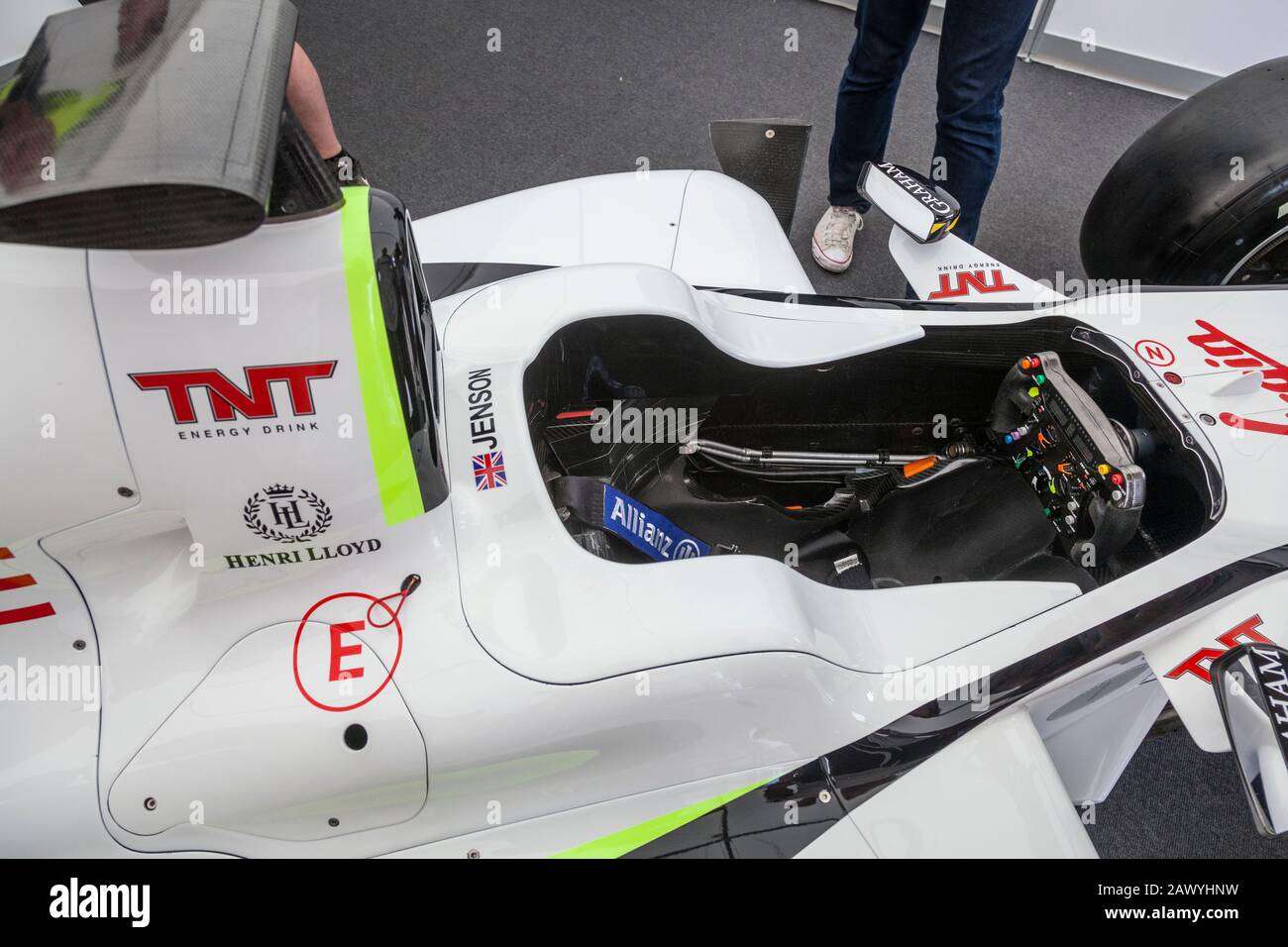 F1 car interior hi-res stock photography and images - Alamy