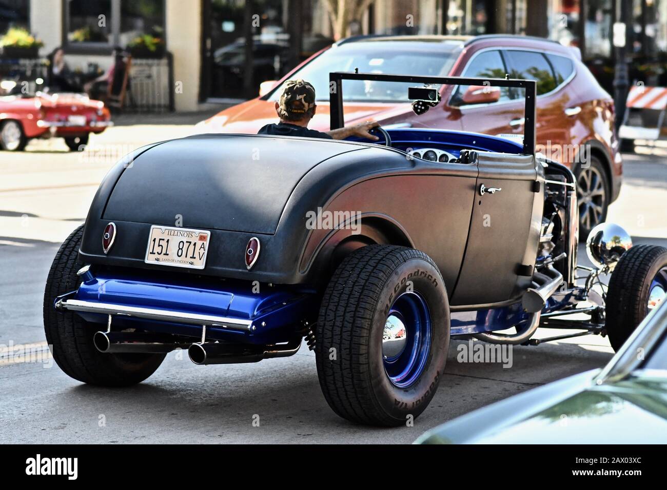 Old man driving retro hi-res stock photography and images - Alamy